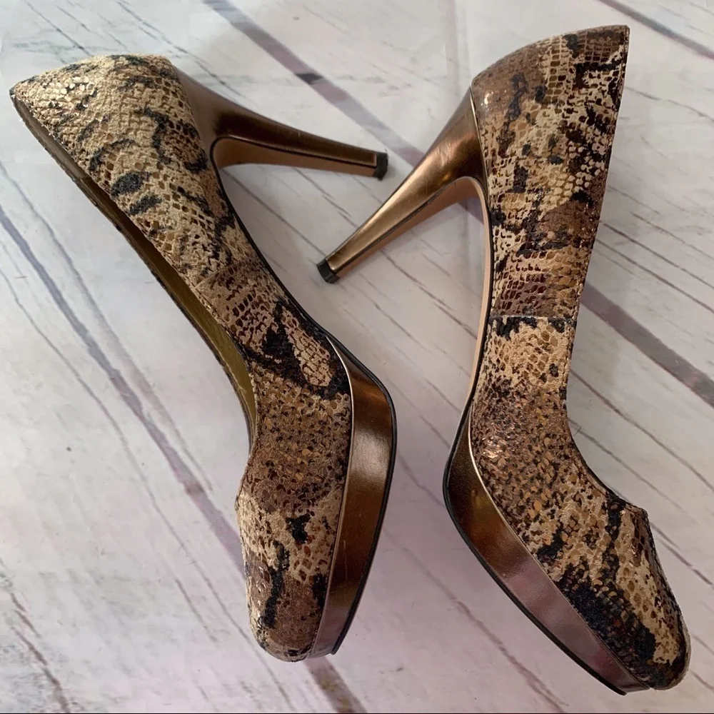 CIRCA JOAN & DAVID LUXE CJPearly Platform Heels